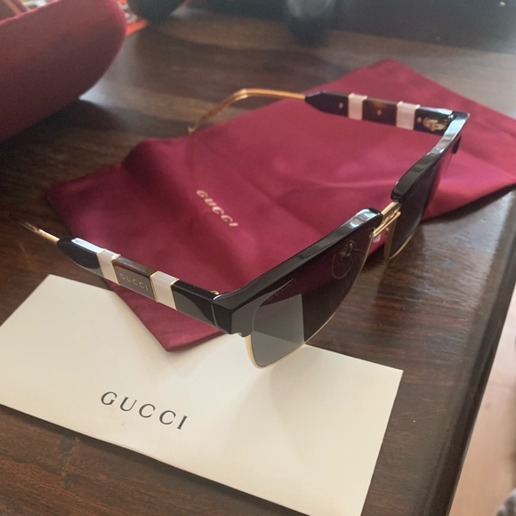 Gucci Clubmasters - Picture 1 of 4